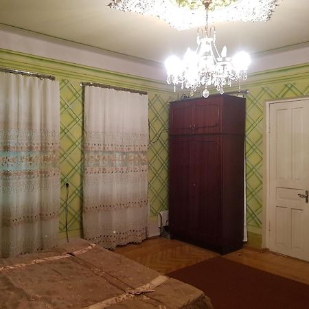 Tkhibuli Guest House Tqibuli Екстериор снимка