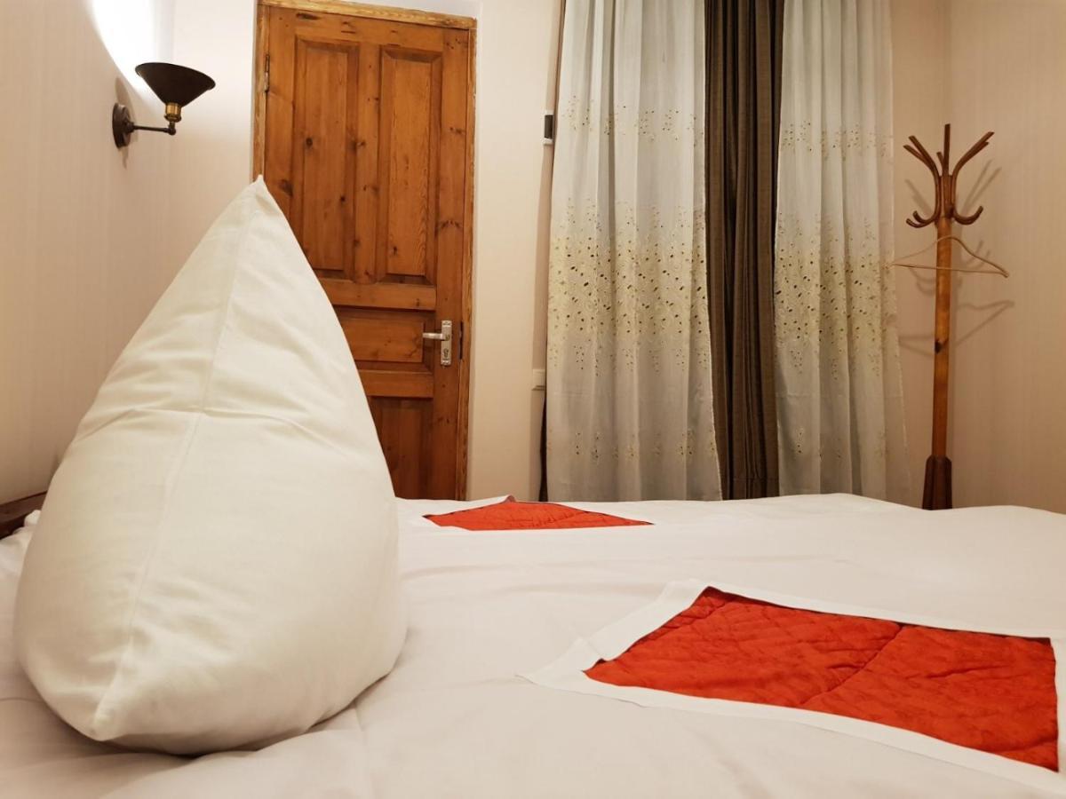 Tkhibuli Guest House Tqibuli Екстериор снимка